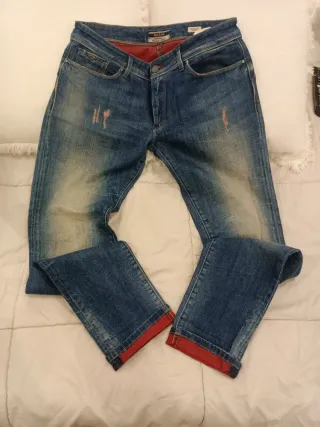 Pantalones vaqueros Salsa desgastados