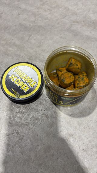 Lote cebos carpfishing