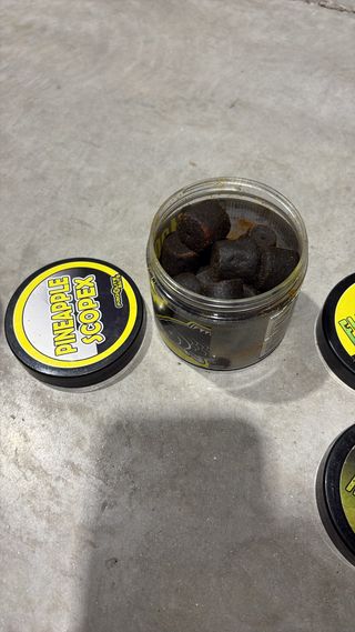 Lote cebos carpfishing