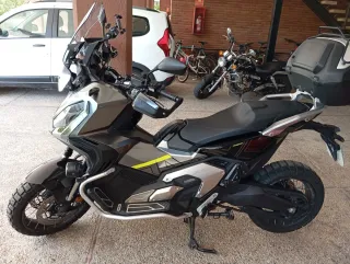Honda X-ADV 750 Maxiscooter