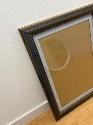 Marco de madera con cristal