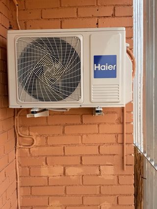 Fontaneria ,Electricista, Aire acondicionado