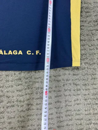 ¡¡OFERTA!! Talla S Camiseta Umbro Málaga Vintage