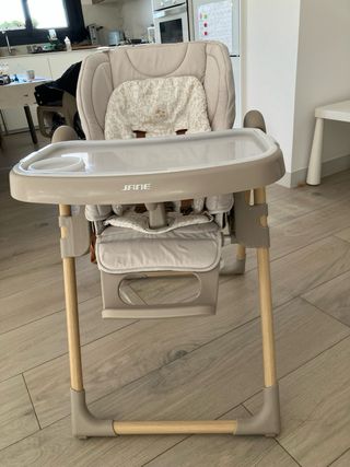 Trona Jane beige con estampado de osos