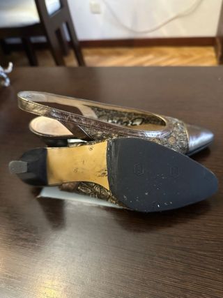 Sandalias Paco Herrero Tacon Encaje Dorado.