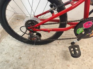 Bicicleta infantil roja MONSTER