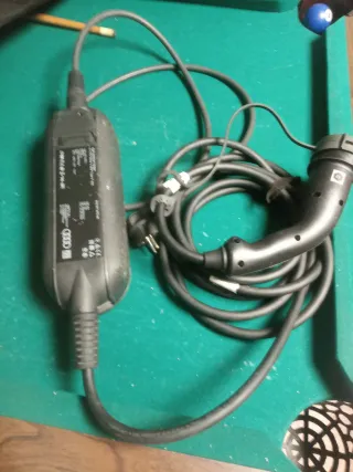 Cargador Coche Eléctrico Audi