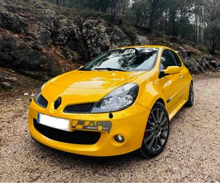 Renault Clio R27 F1 Team 197 2008