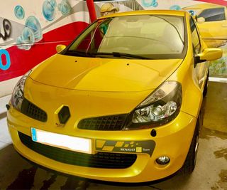 Renault Clio R27 F1 Team 197 2008