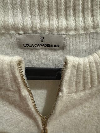 Jersey Lola Casademunt cremallera bolsillos