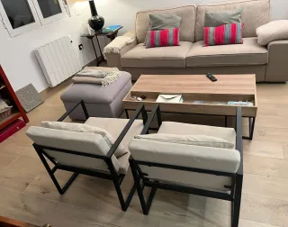 Due Poltrone Moderne Beige e Nero