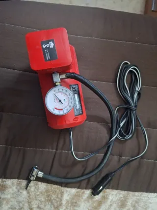 Compresor de aire coche con manómetro