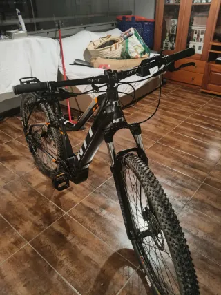 Bicicleta eléctrica montaña NTT 29