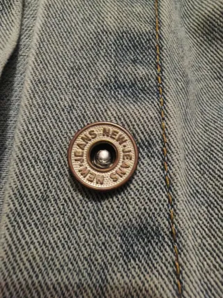 Giacca jeans effetto stone washed