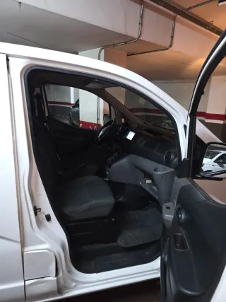 Nissan NV200 2014