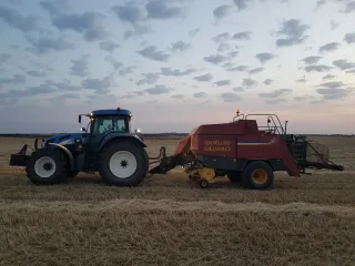 New Holland BB940 Empacadora