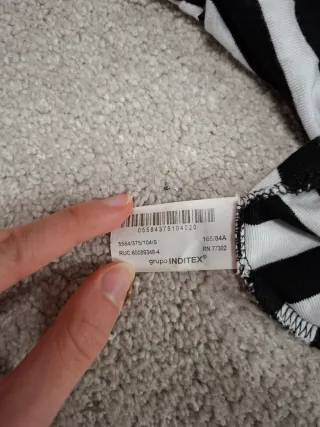 Camiseta Zara Rayas Blanco y Negro