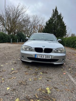 BMW Serie 1 2005 etiqueta B