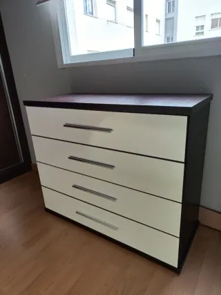 Cómoda 4 cajones dormitorio
