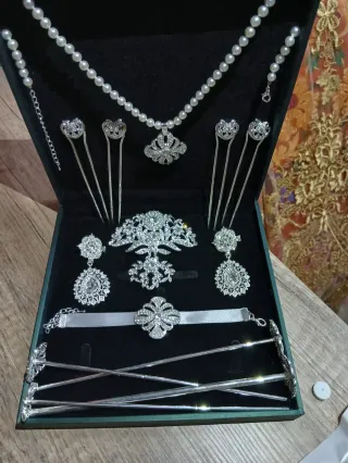 Lote Aderezo Fallera Plata y Perlas