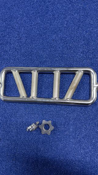 Barra tríceps multiagarre + cierres