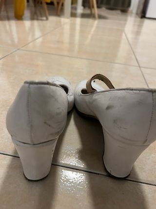 Zapatos de Flamenco Blancos