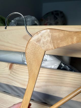 Perchas madera y metal