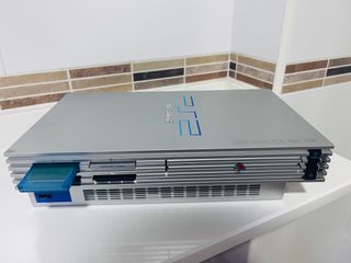 Videoconsola PlayStation 2 Silver + 8 Juegos