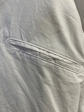 Camisa blanca cuello mao