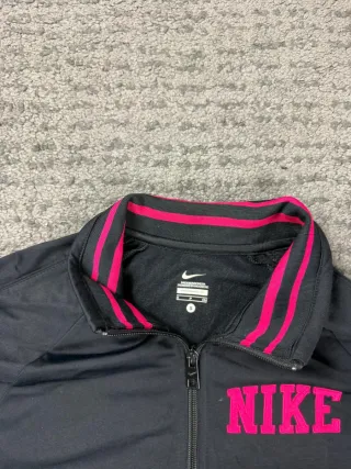 ¡¡OFERTA!! Talla S Chaqueta Nike Negra Vintage