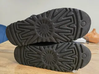 Botas UGG Negras Plataforma