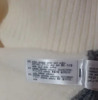 Chaleco de punto trenzado gris y blanco Zara