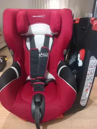 Silla coche Bébé Confort Axiss Roja