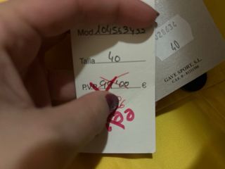 Chaqueta amarilla nueva, con etiqueta americana