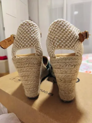 Alpargatas de esparto con cuña mujer verde kaki.