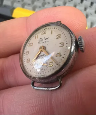 Reloj Zelco 17 Jewels Antimagnético