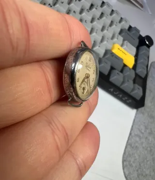 Reloj Zelco 17 Jewels Antimagnético