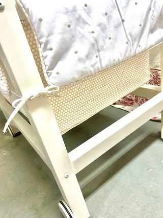 Mini cuna de madera La giraffa blanca e blue