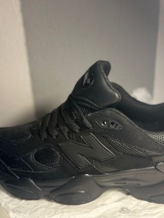 New Balance 9060 Nero