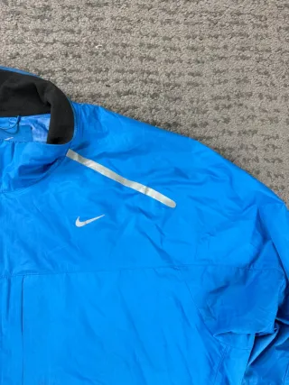 ¡¡OFERTA!! Talla XL Chaqueta Nike Impermeable
