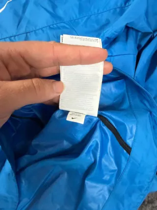 ¡¡OFERTA!! Talla XL Chaqueta Nike Impermeable