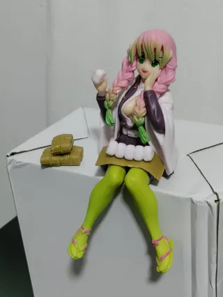Action Figure Mitsuri Kanroji