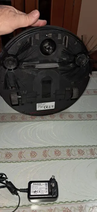 Robot Aspirador Taurus SlimRobot Rojo