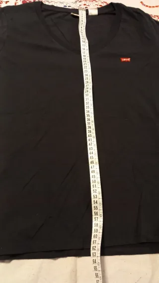 Camiseta Levi's Negra Manga Corta