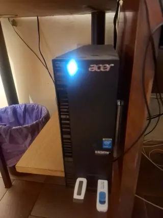 Acer Aspire XC-705 Ordenador