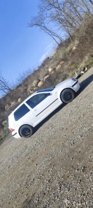 Volkswagen golf 4