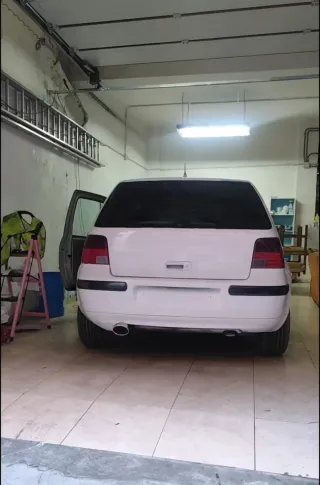 Volkswagen golf 4
