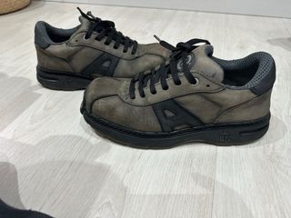 Zapatos ART grises y negros