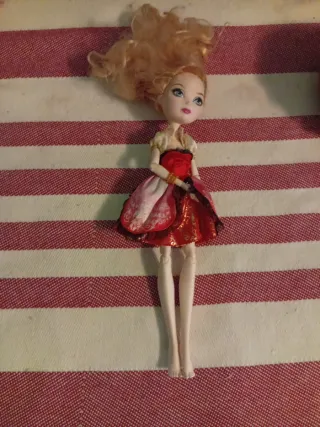 Muñeca Ever After High
