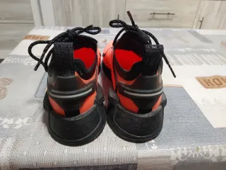 Adidas NMD Zapatillas Naranja y Negro